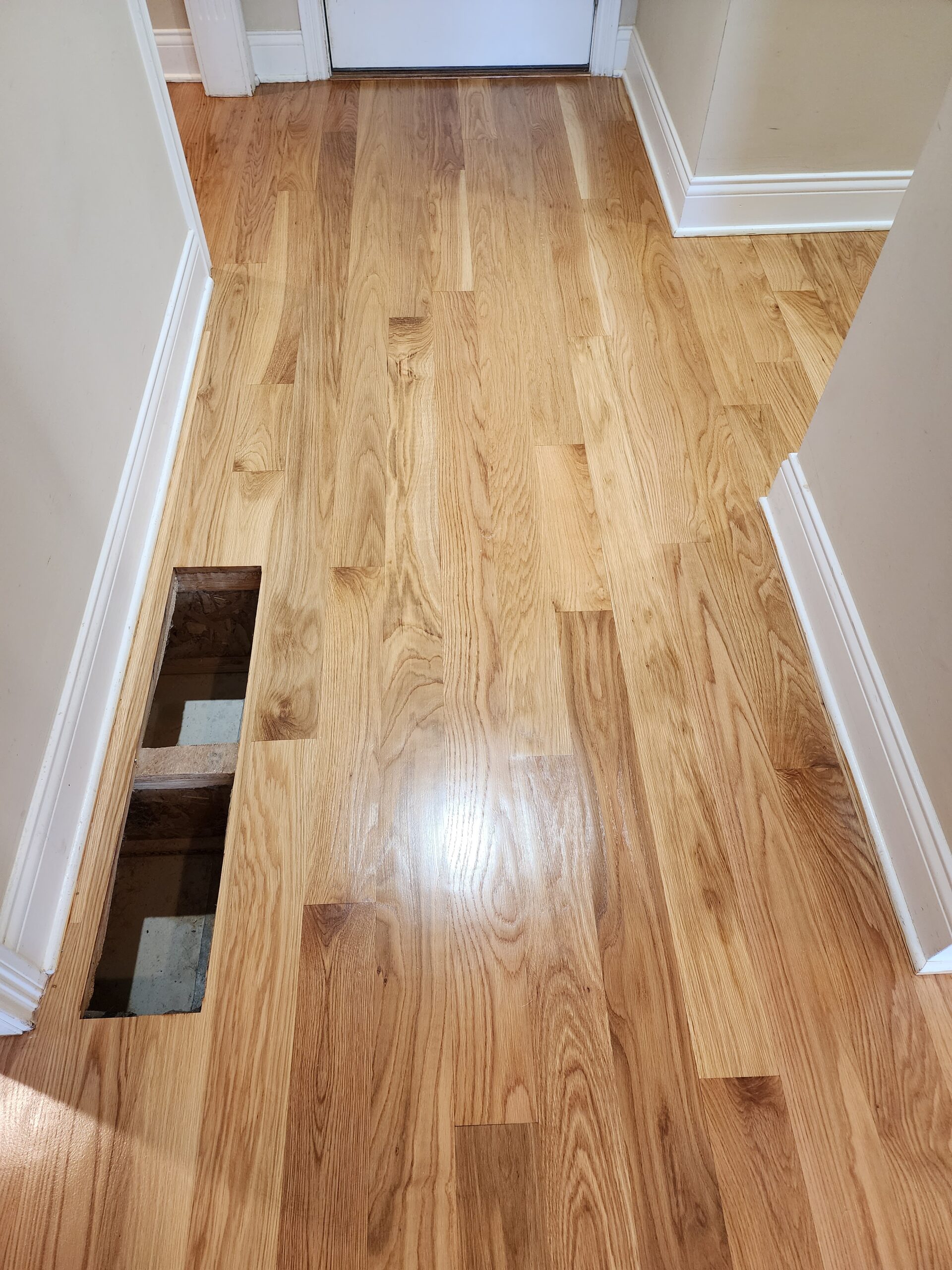 finished sanded hallway in versailles ky