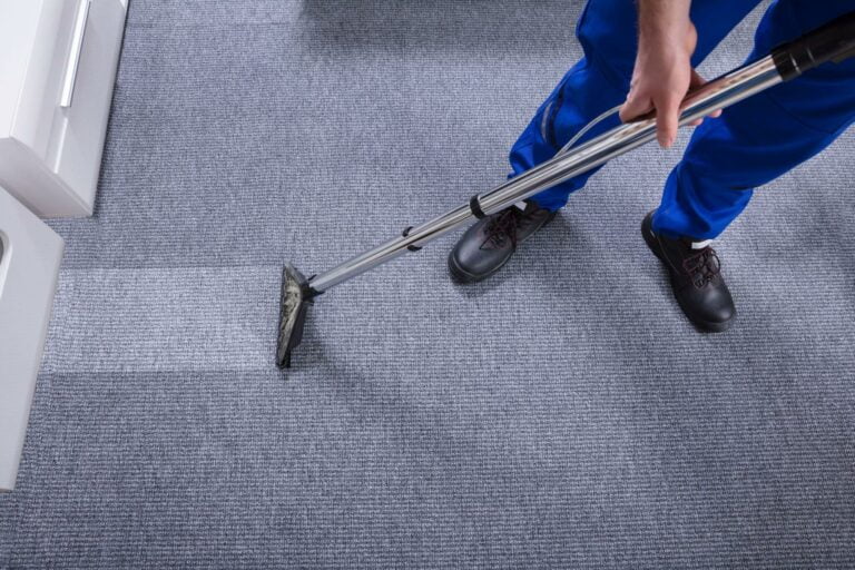 Top 5 Reasons Your Company Needs a Professional Cleaning Service