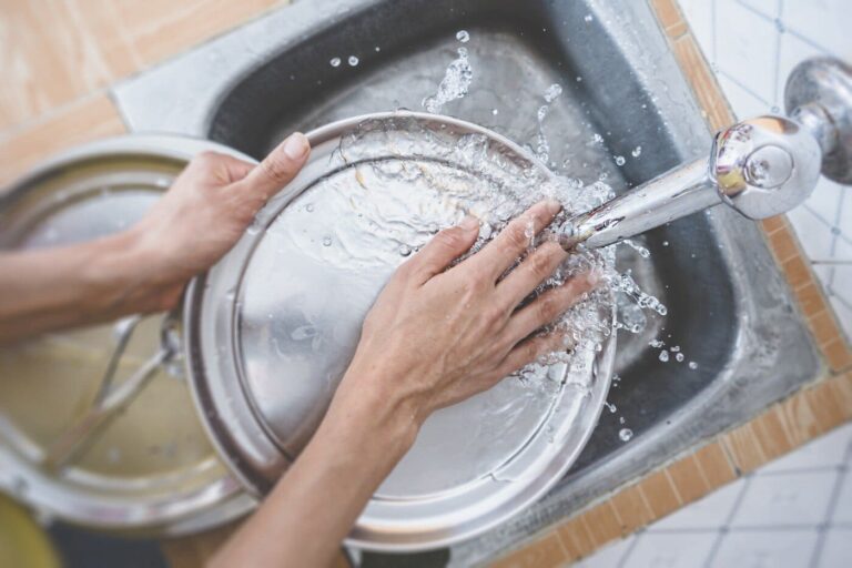 Washing Your Dishes (like a pro!)
